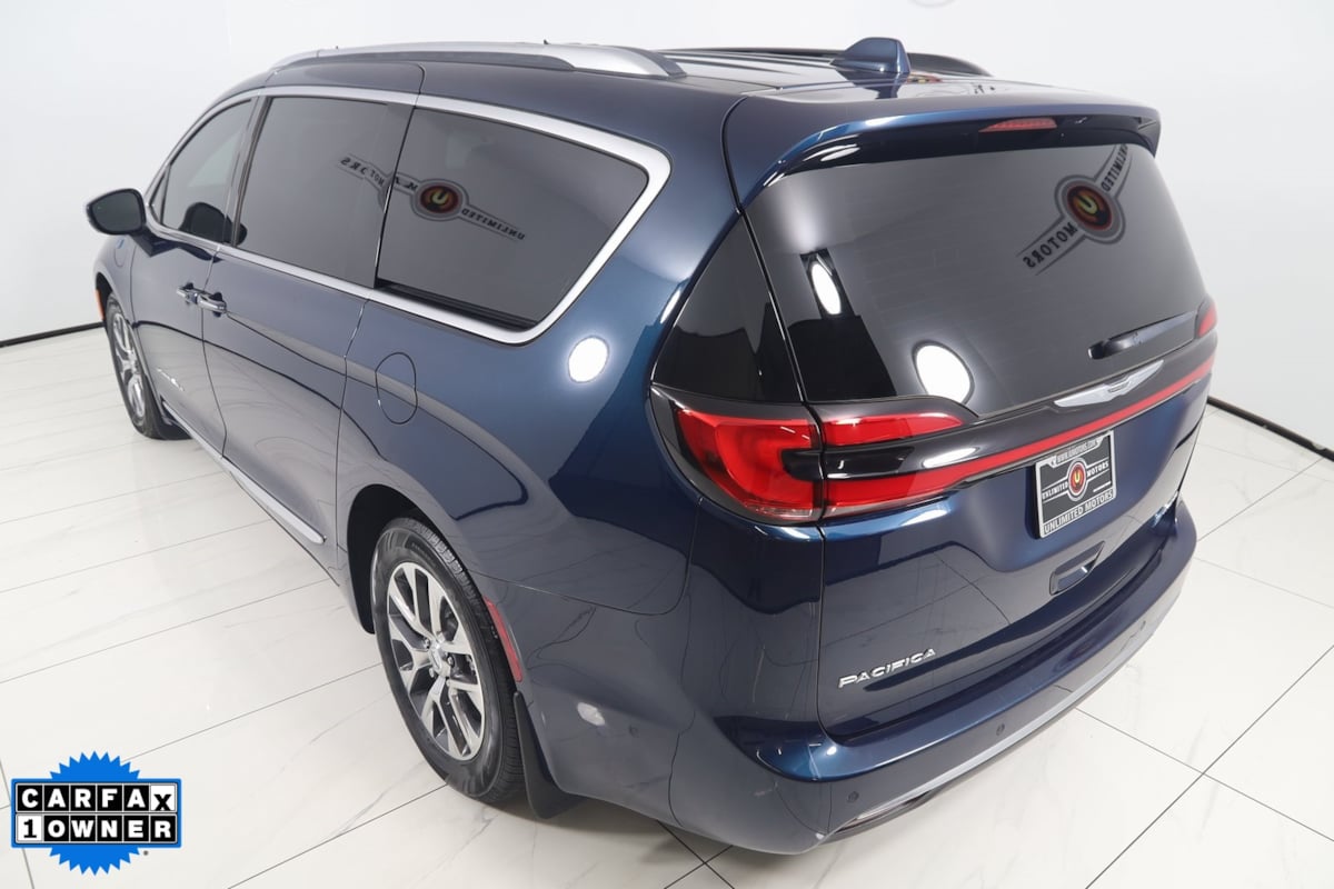 2022 Chrysler Pacifica Hybrid Pinnacle photo 20