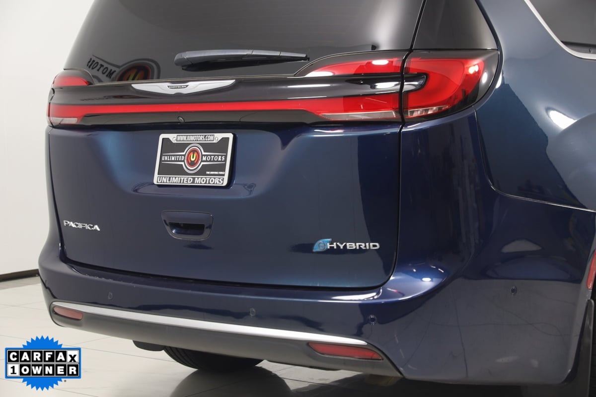 2022 Chrysler Pacifica Hybrid Pinnacle photo 41