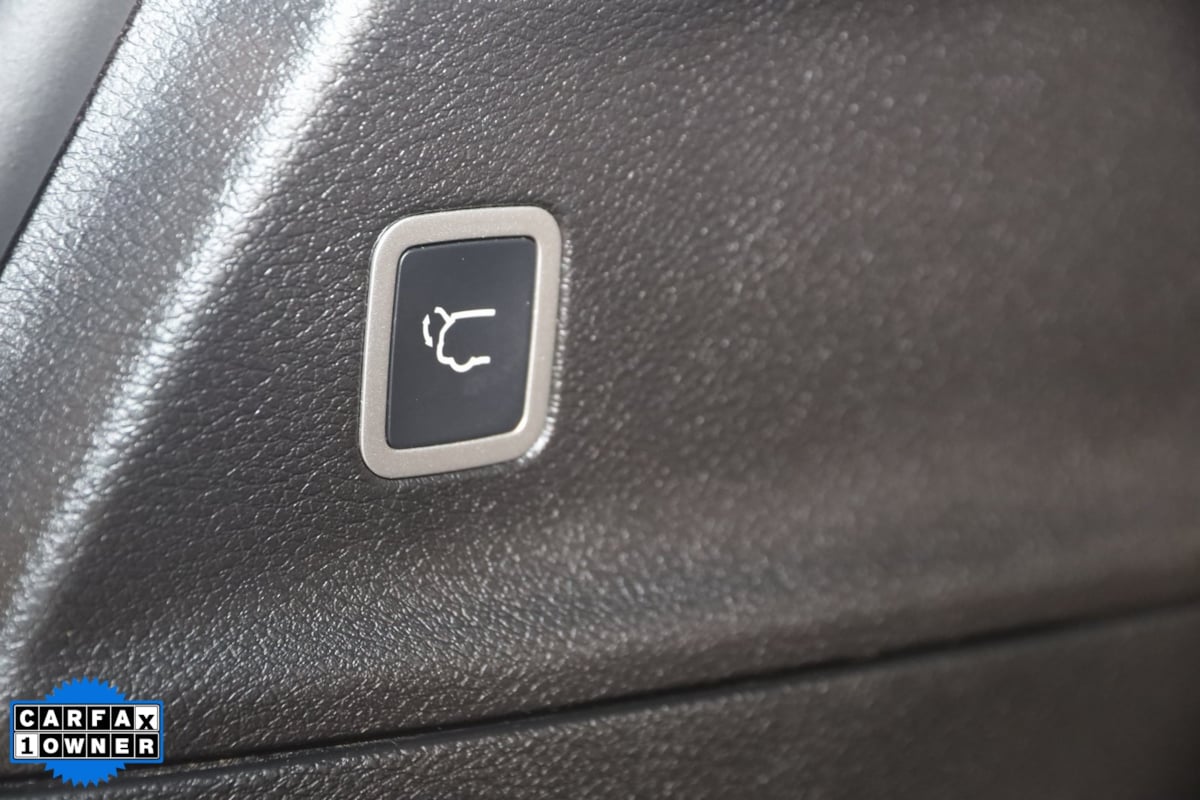 2022 Chrysler Pacifica Hybrid Pinnacle photo 48