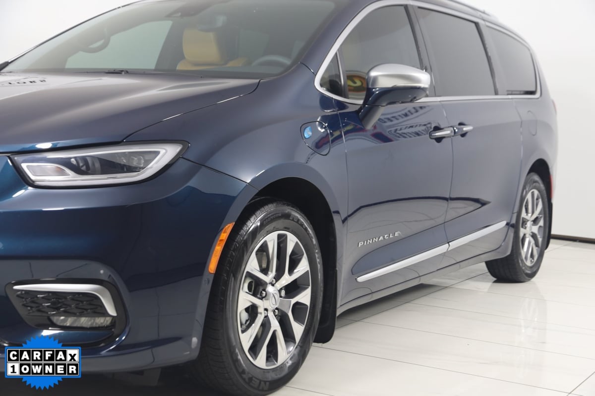2022 Chrysler Pacifica Hybrid Pinnacle photo 51