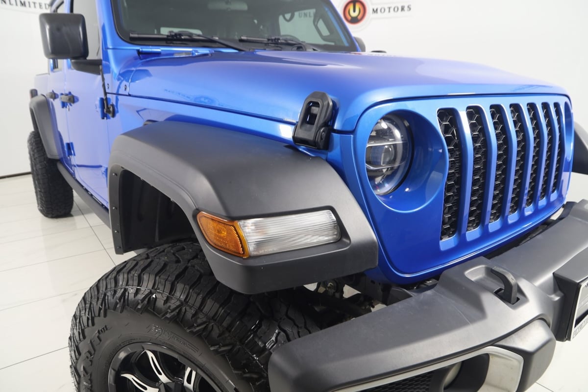 2023 Jeep Gladiator Sport photo 13