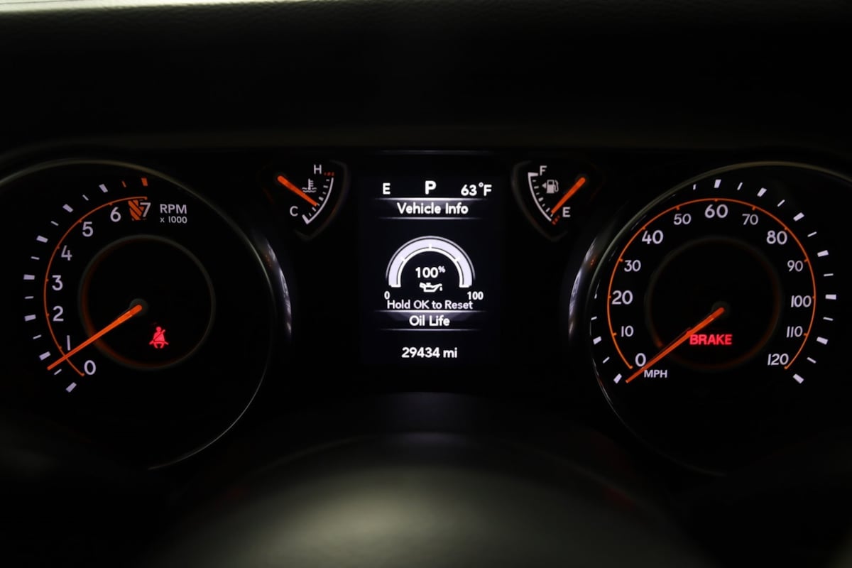 2023 Jeep Gladiator Sport photo 15