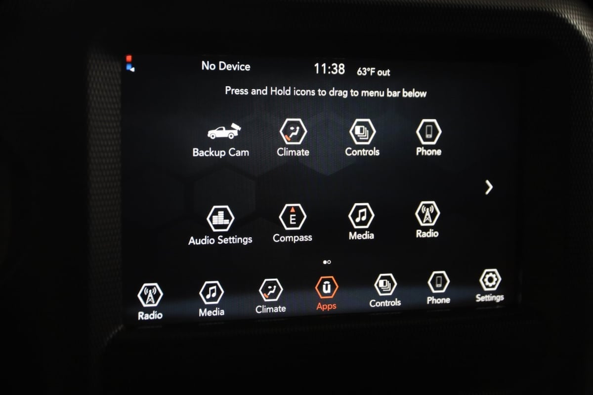 2023 Jeep Gladiator Sport photo 28