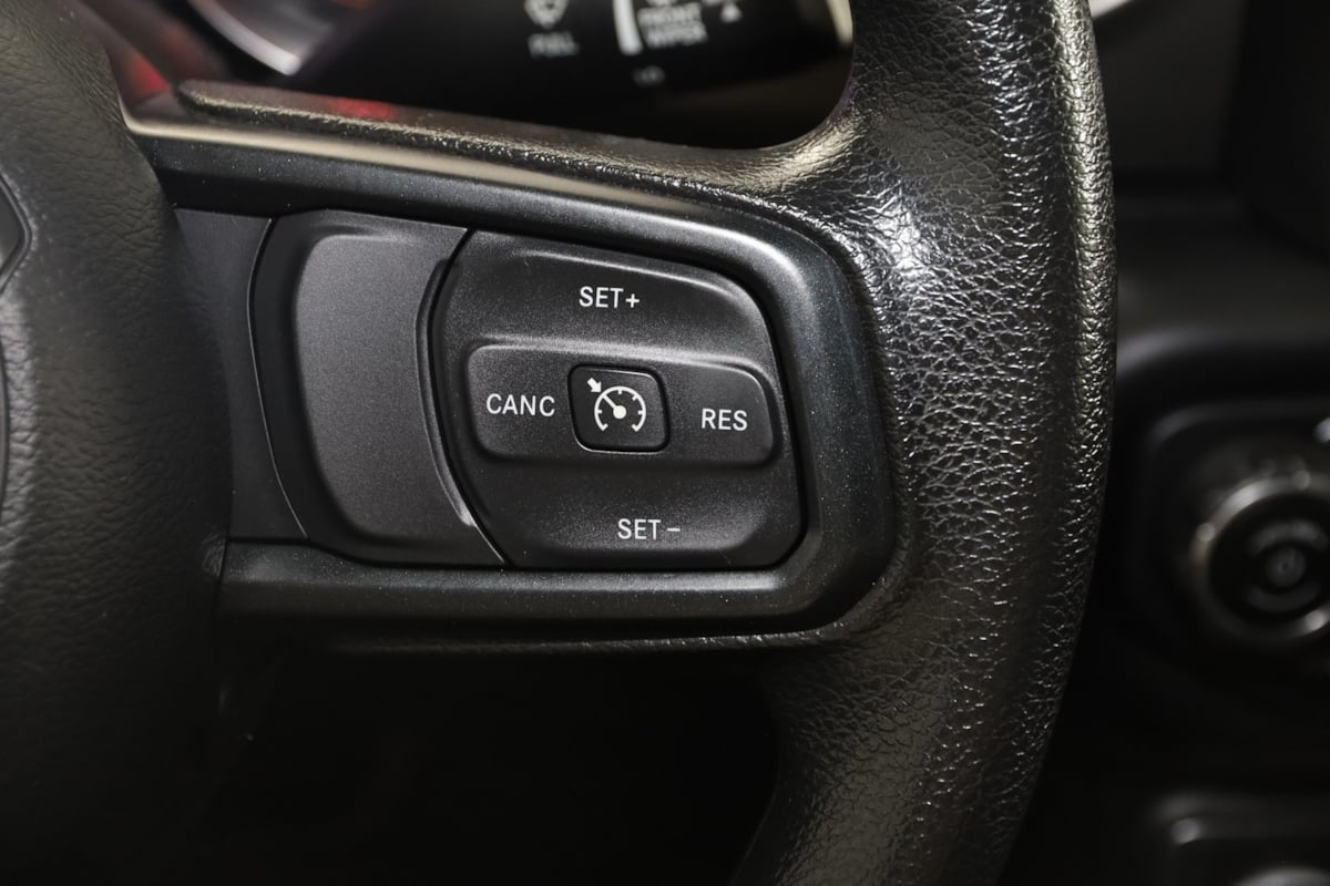 2023 Jeep Gladiator Sport photo 32