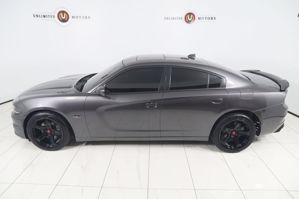 2015 Dodge Charger R/T Plus photo 26