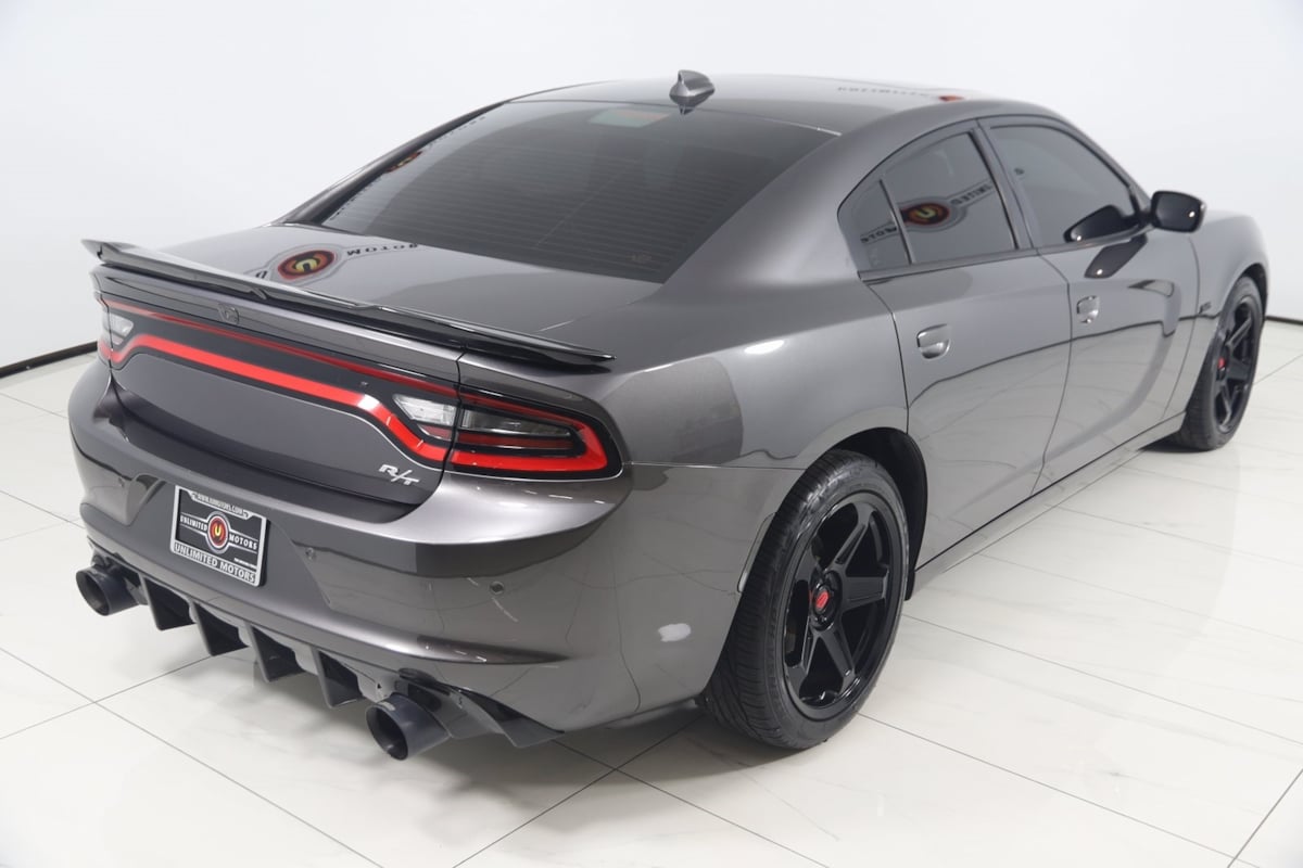 2015 Dodge Charger R/T Plus photo 53