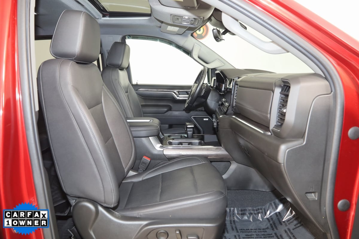2022 Chevrolet Silverado 1500 LTZ photo 13