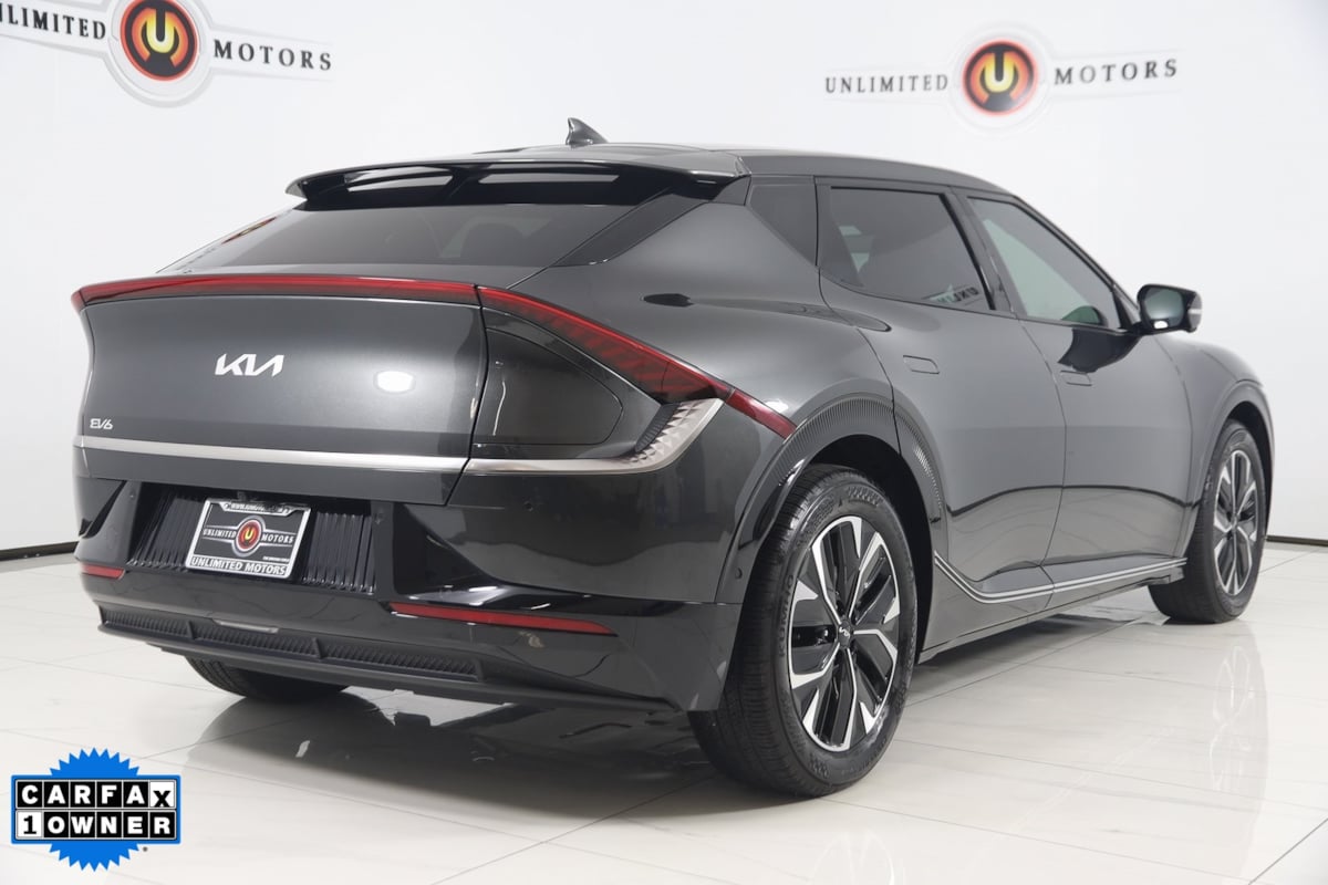 2023 Kia EV6 Wind photo 3