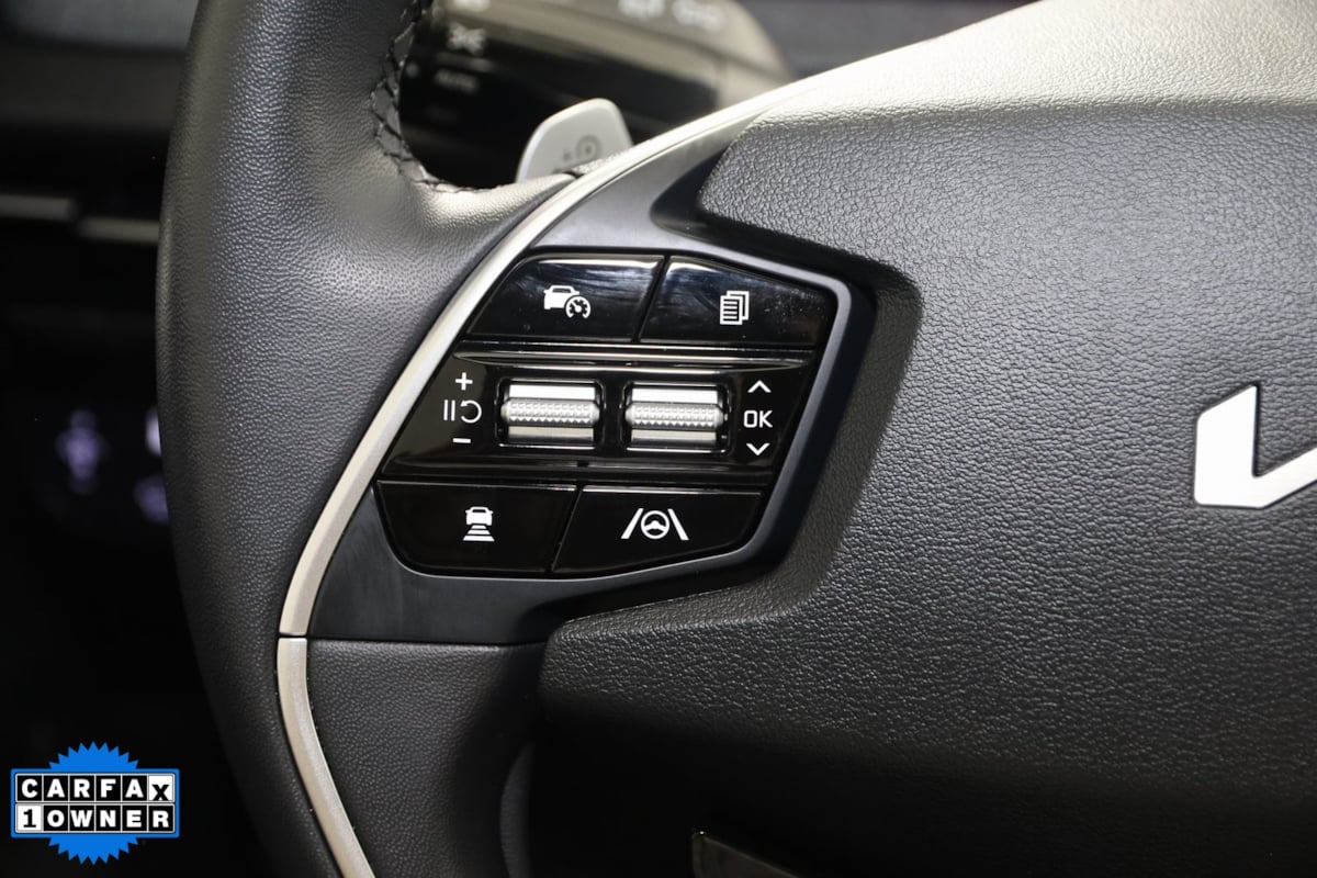 2023 Kia EV6 Wind photo 36