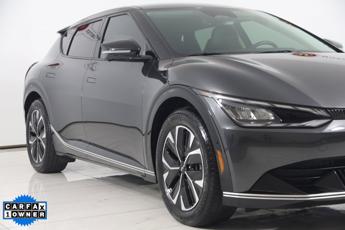 2023 Kia EV6 Wind photo 43