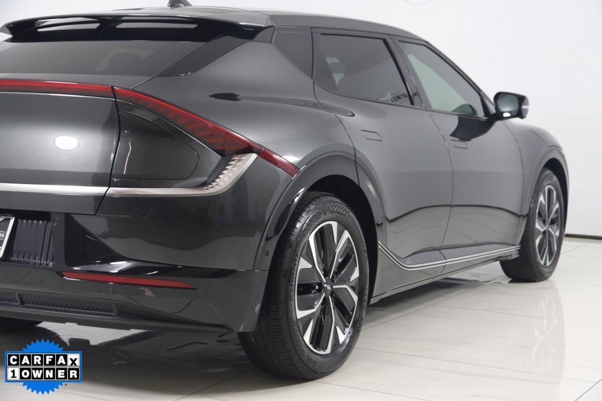 2023 Kia EV6 Wind photo 49