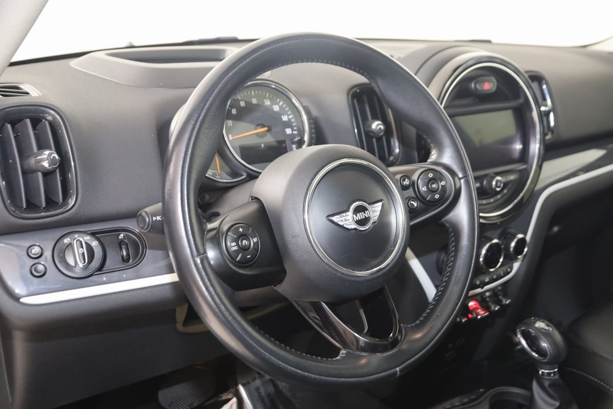 2017 Mini Countryman S ALL4 photo 5