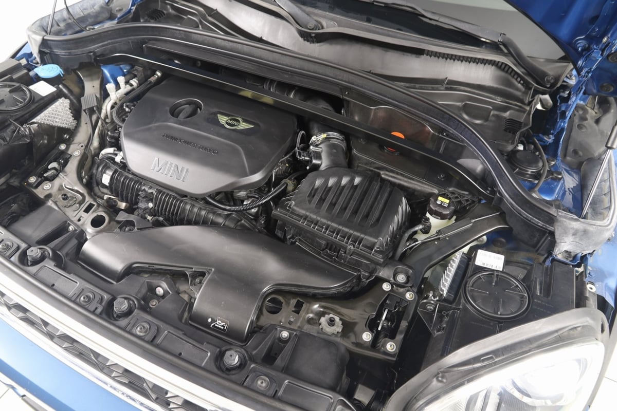 2017 Mini Countryman S ALL4 photo 17