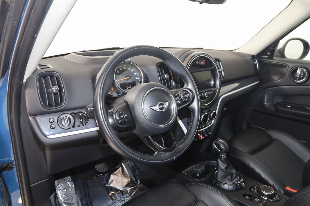 2017 Mini Countryman S ALL4 photo 23