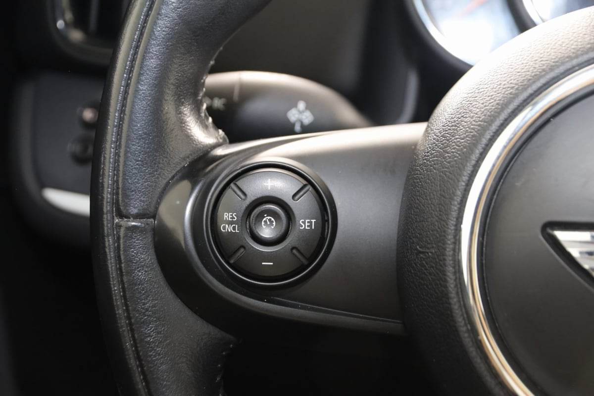 2017 Mini Countryman S ALL4 photo 33