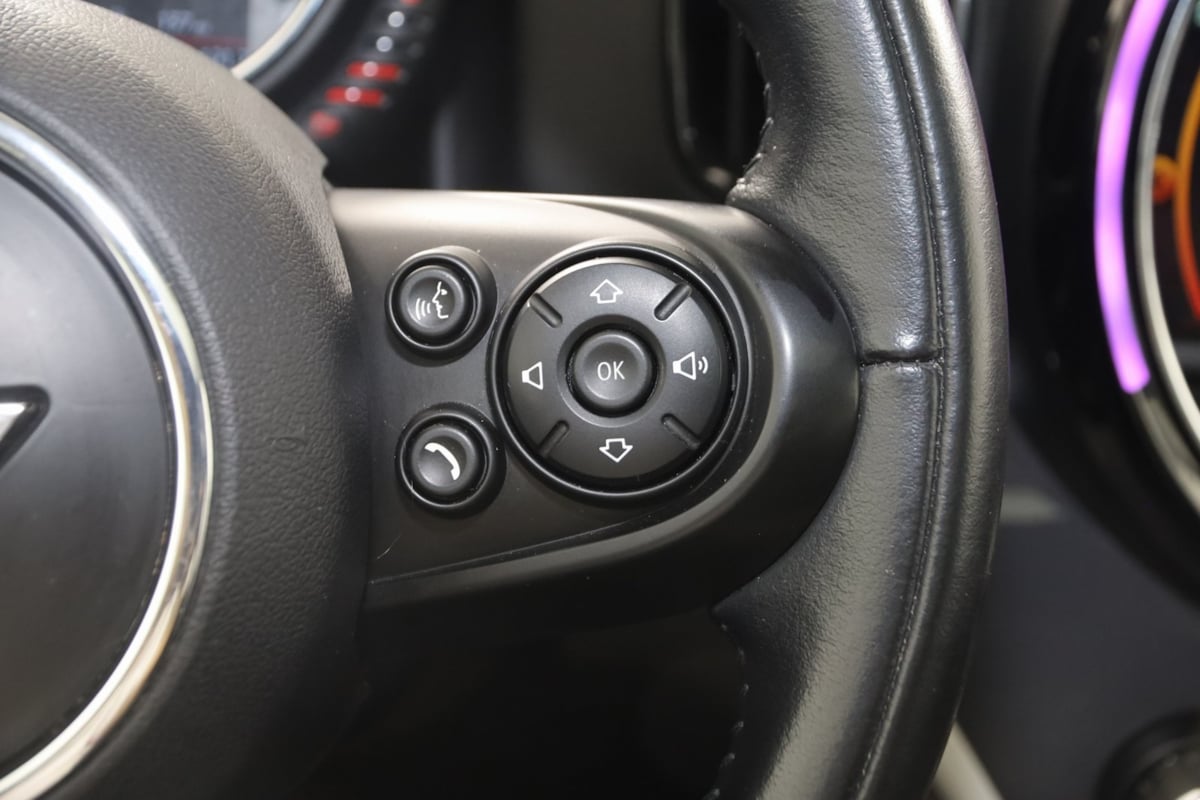 2017 Mini Countryman S ALL4 photo 34