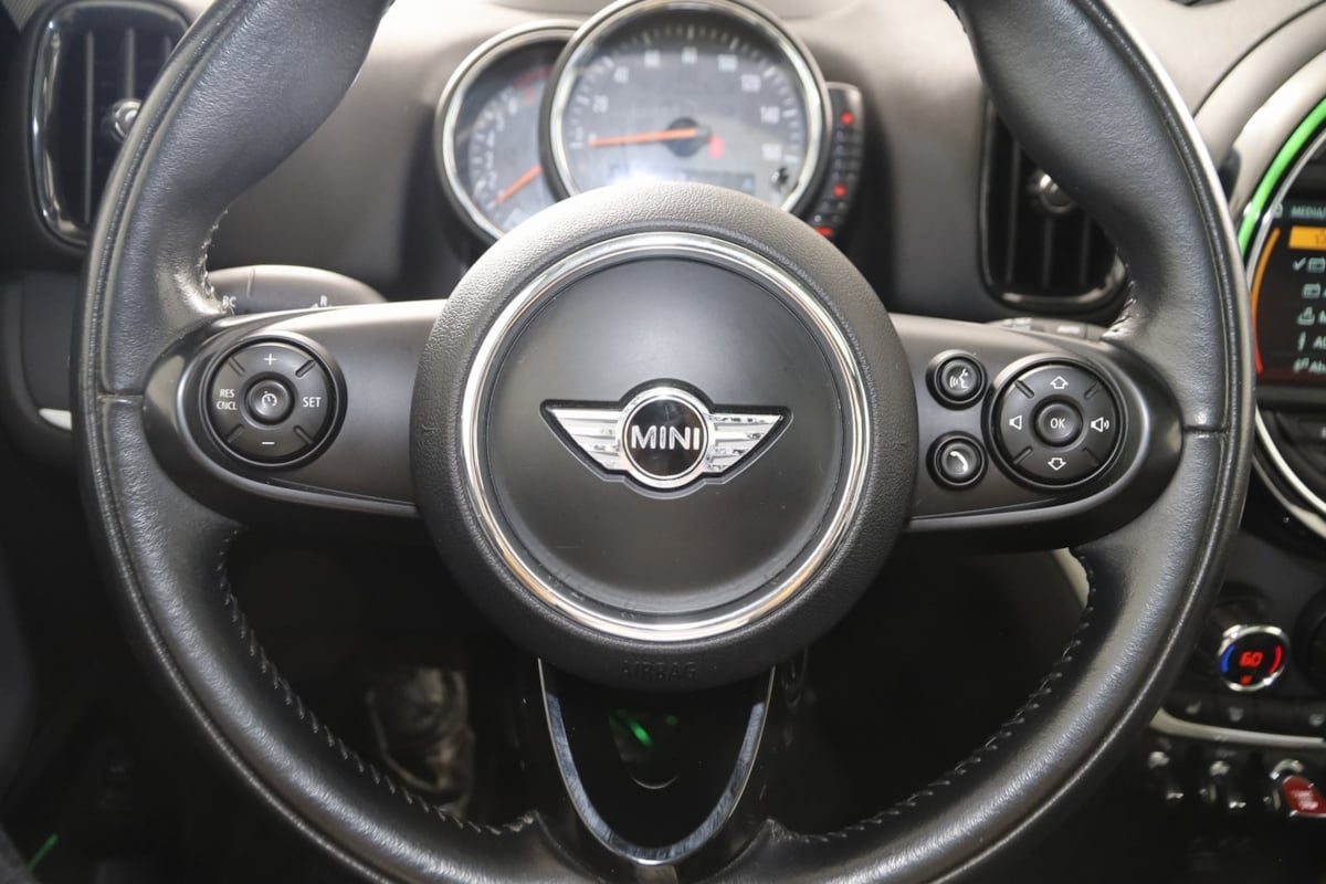2017 Mini Countryman S ALL4 photo 35