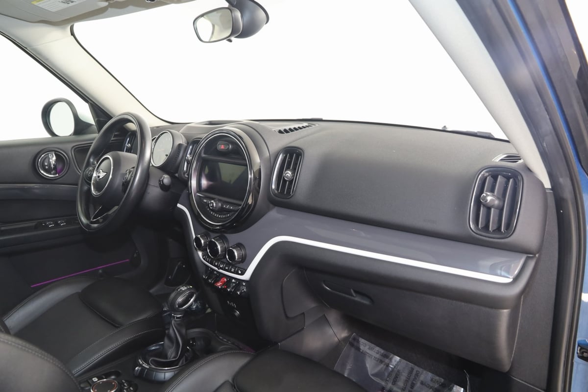 2017 Mini Countryman S ALL4 photo 42