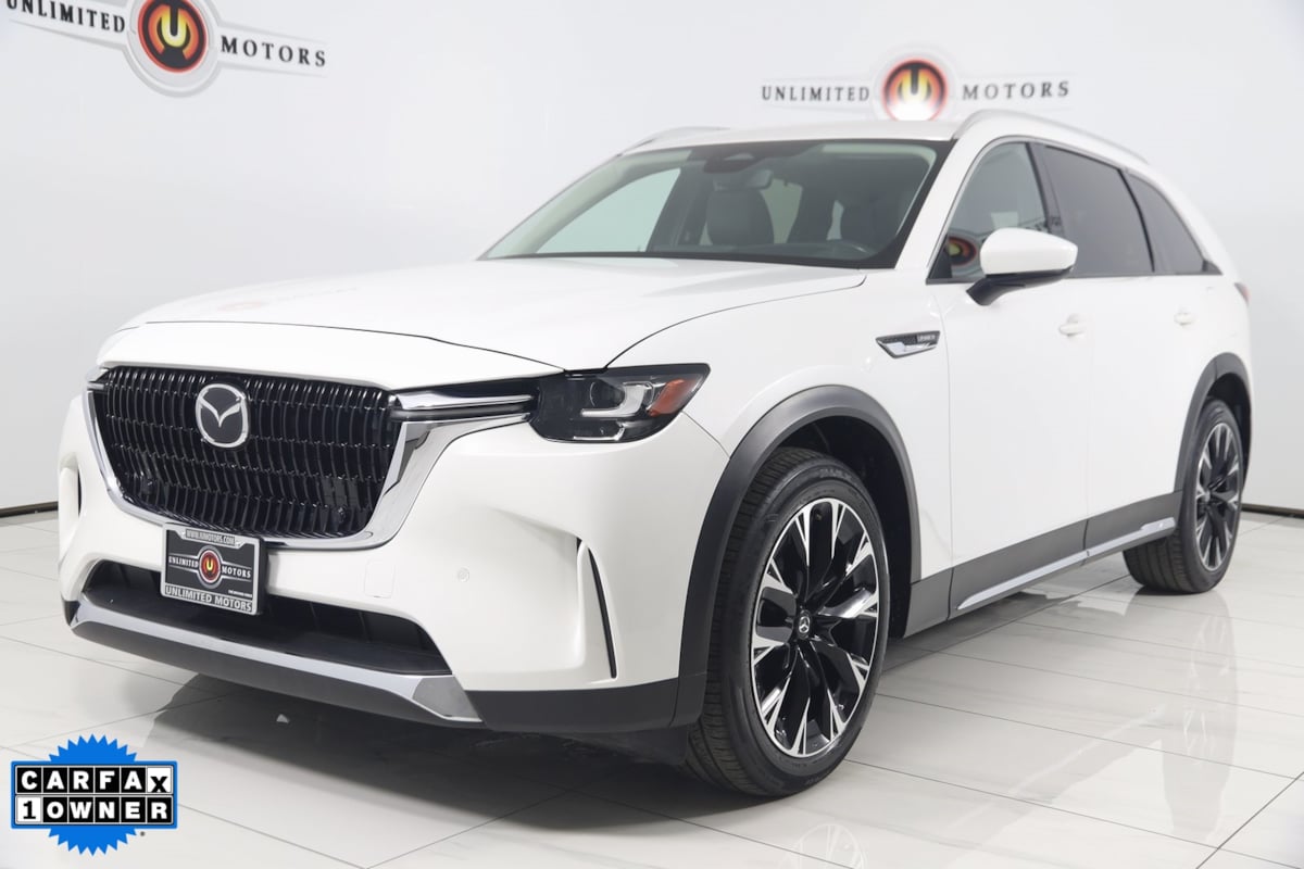 2024 Mazda CX-90 Premium photo 3