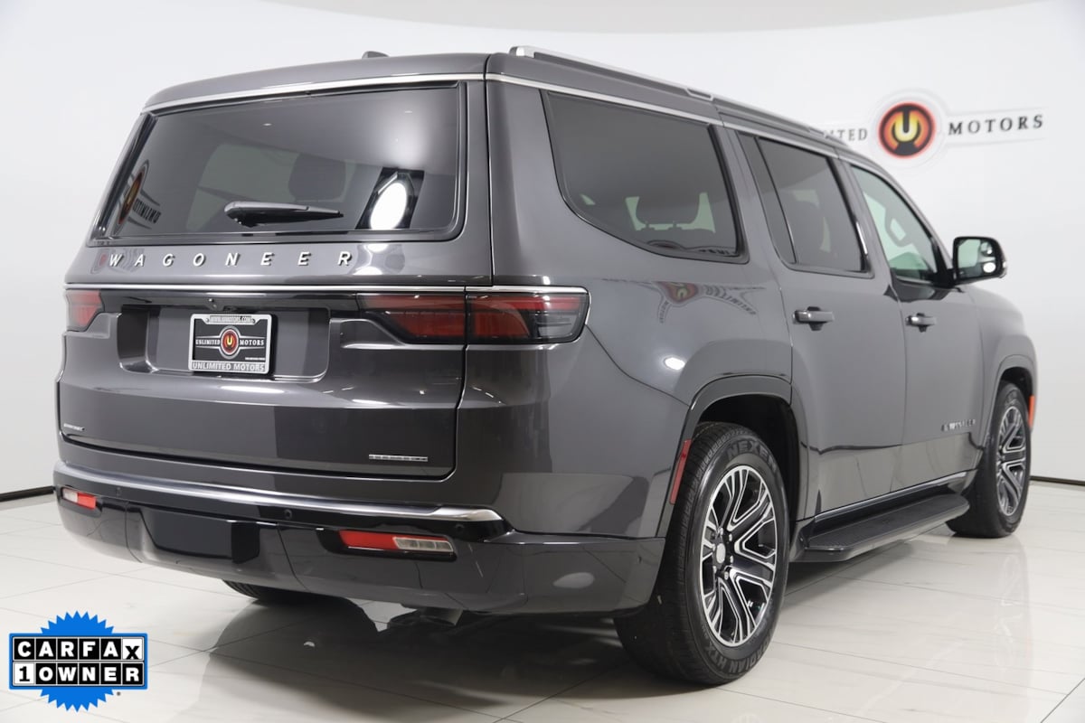 2022 Jeep Wagoneer Series II photo 3