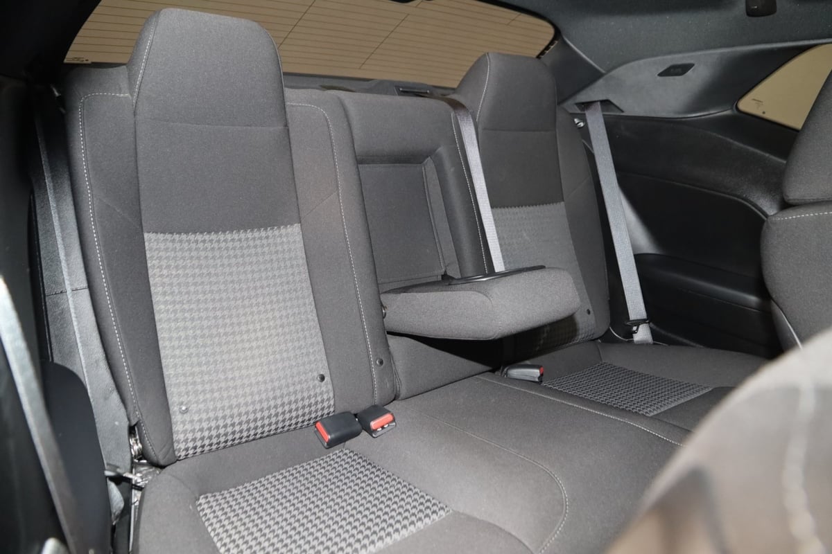 2022 Dodge Challenger R/T photo 3