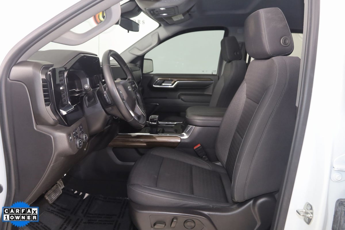 2024 Chevrolet Silverado 1500 LT Trail Boss - Photo 11