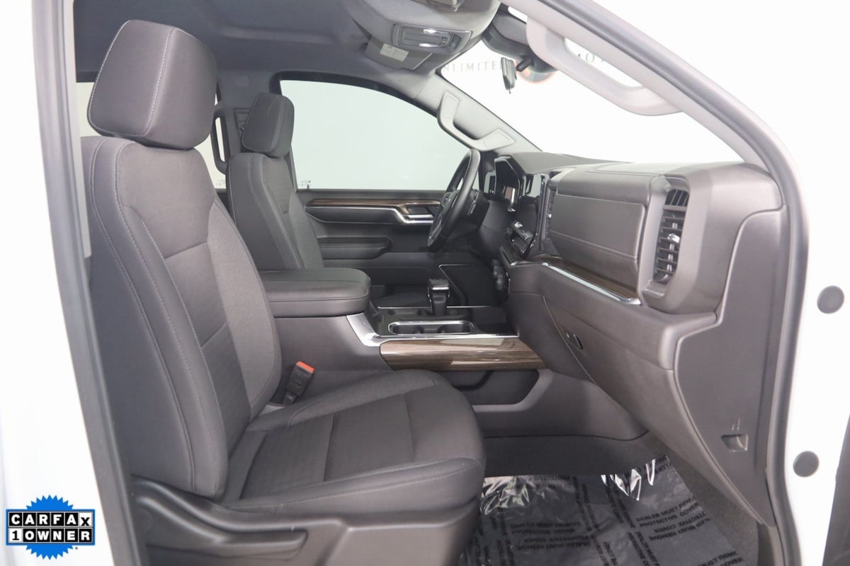 2024 Chevrolet Silverado 1500 LT Trail Boss - Photo 12
