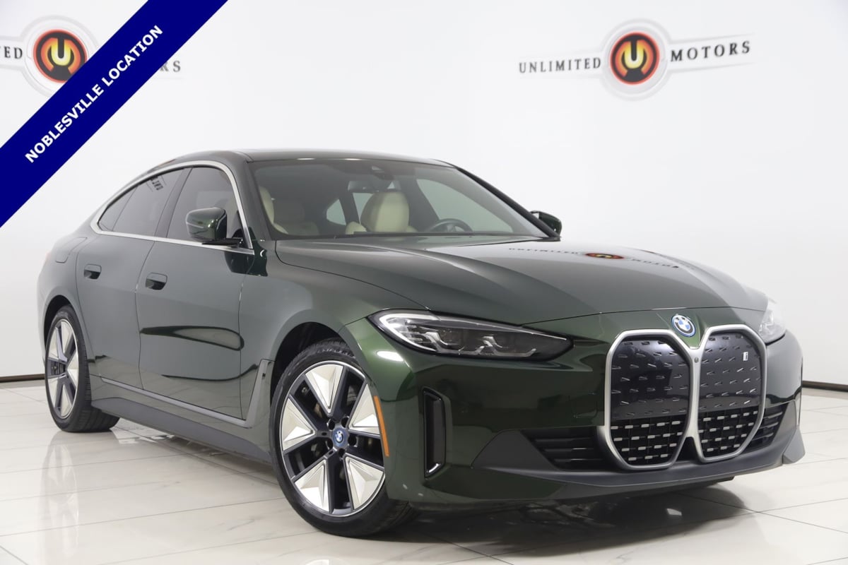 2023 BMW i4 eDrive35's photo