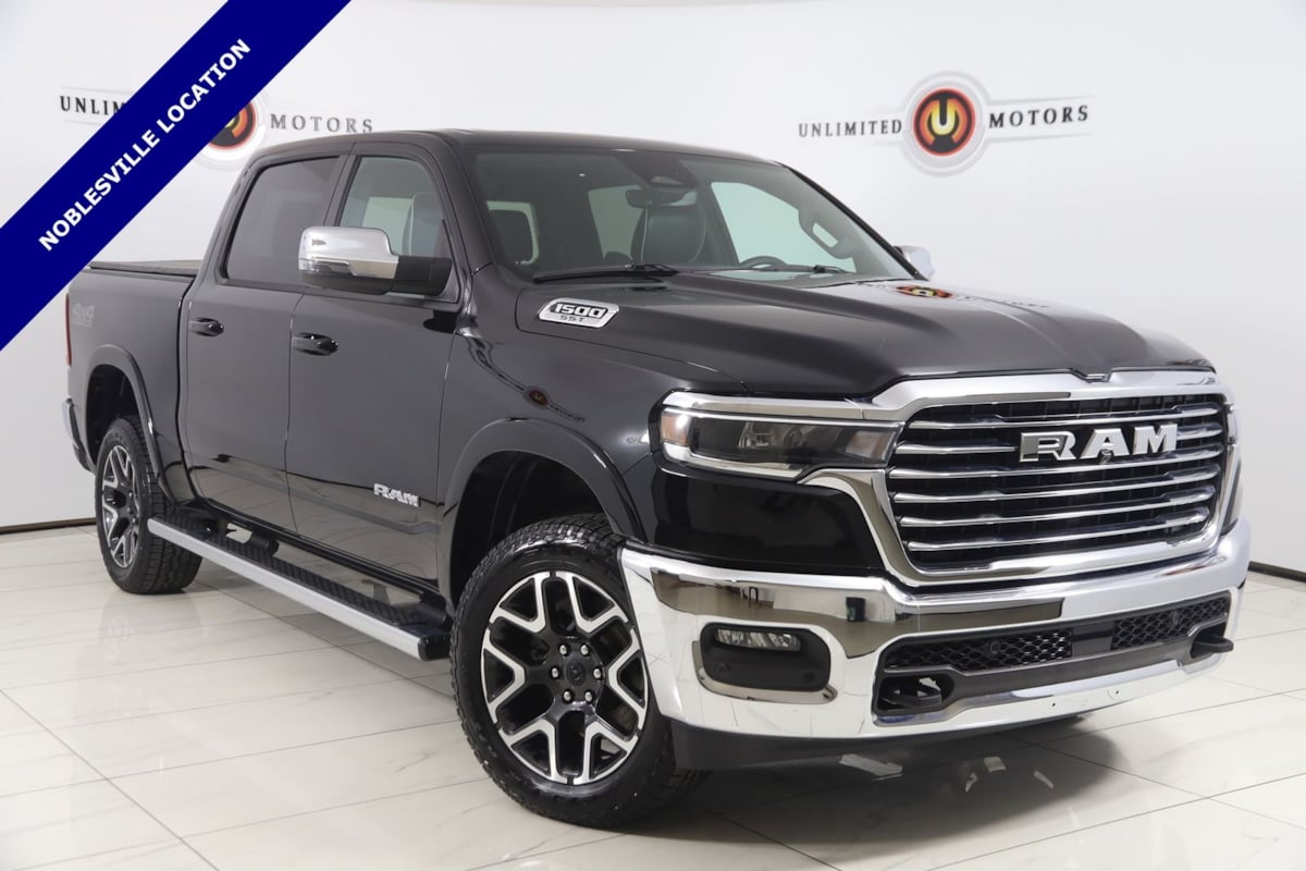 2025 RAM 1500 Laramie 4x4 Crew Cab 5'7's photo