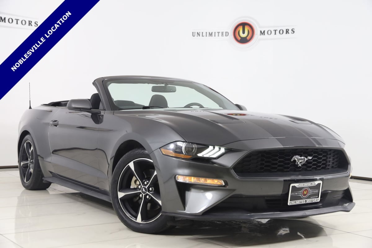 2020 Ford Mustang EcoBoost Convertible's photo