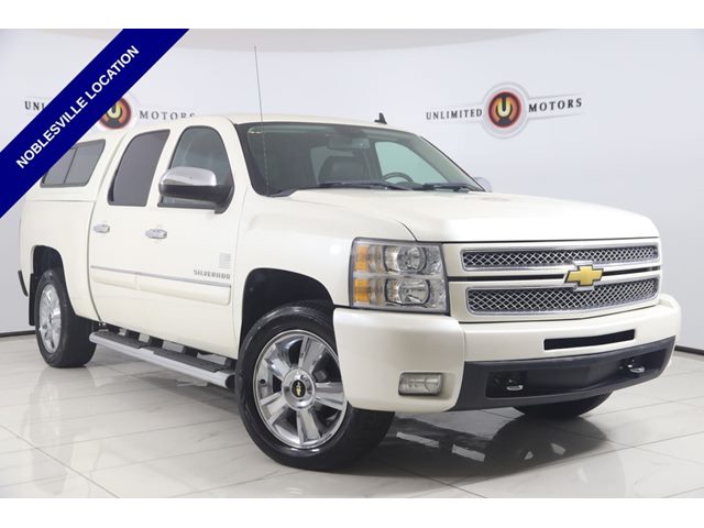 White Diamond Clearcoat 2012 Chevrolet Silverado 1500 Pickup Truck Four-Wheel Drive Automatic
