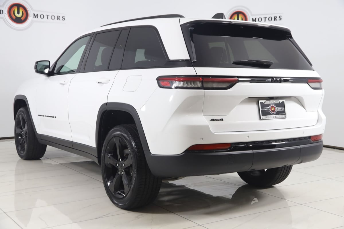 2024 Jeep Grand Cherokee Altitude - Photo 4