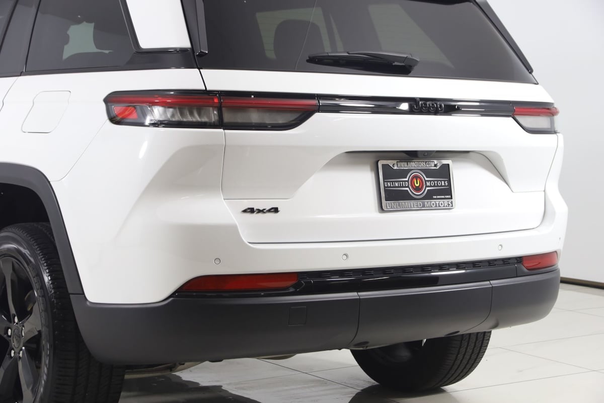 2024 Jeep Grand Cherokee Altitude - Photo 21