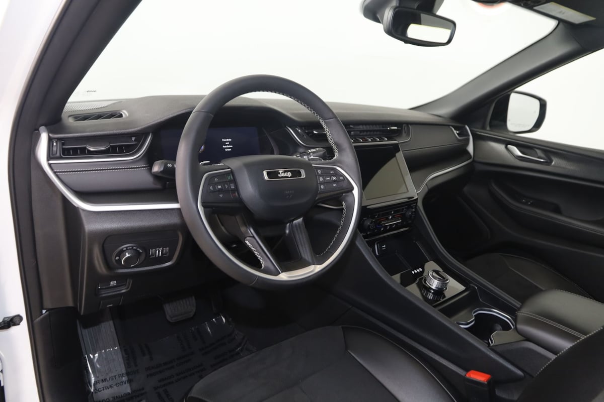 2024 Jeep Grand Cherokee Altitude - Photo 24