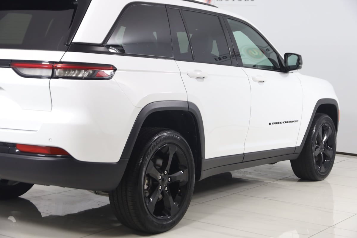 2024 Jeep Grand Cherokee Altitude - Photo 43