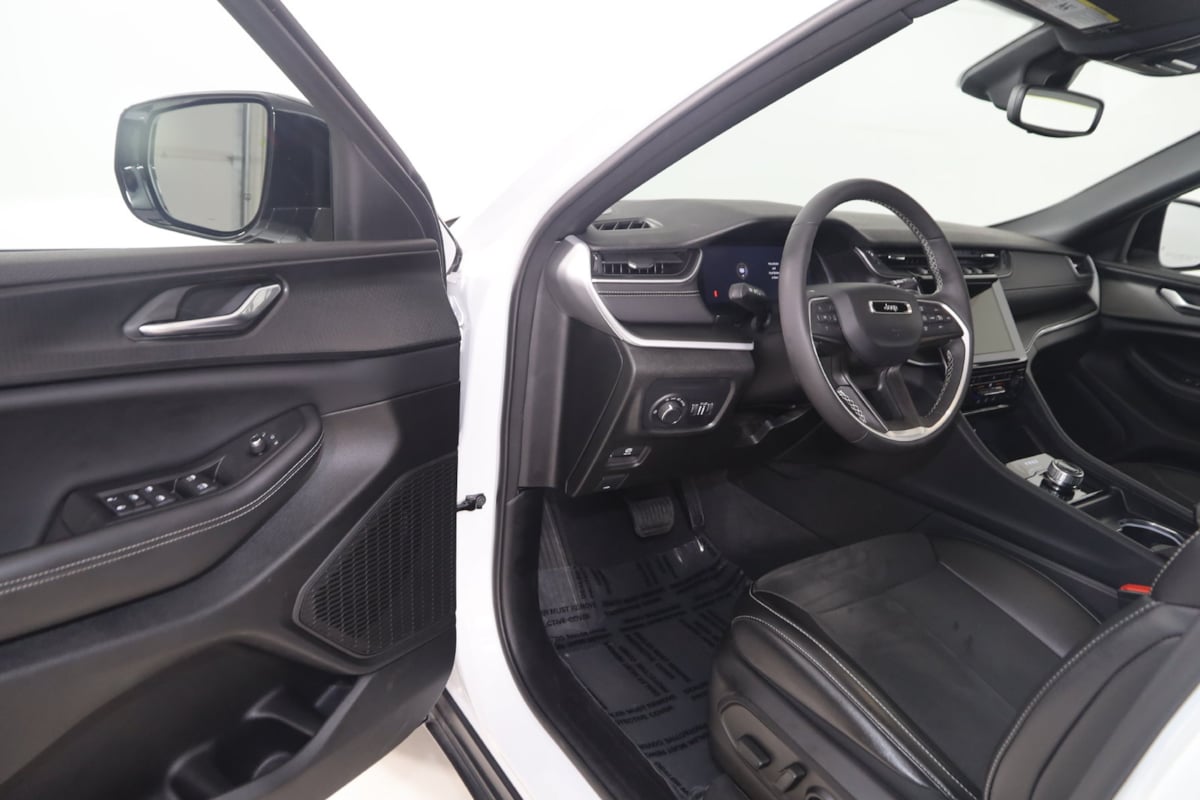 2024 Jeep Grand Cherokee Altitude - Photo 47