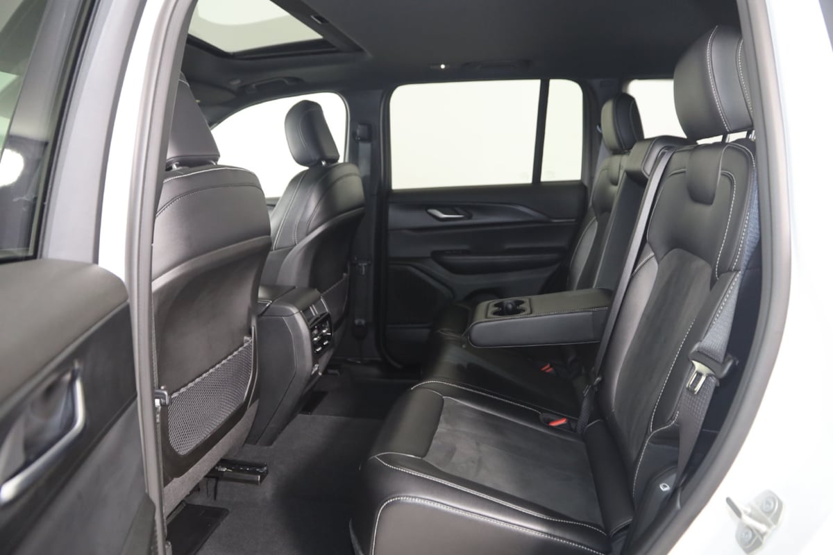 2024 Jeep Grand Cherokee Altitude - Photo 48