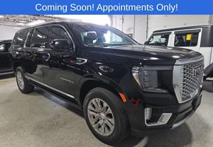 View 2021 GMC Yukon XL 