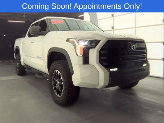2024 Toyota Tundra 4WD SR5