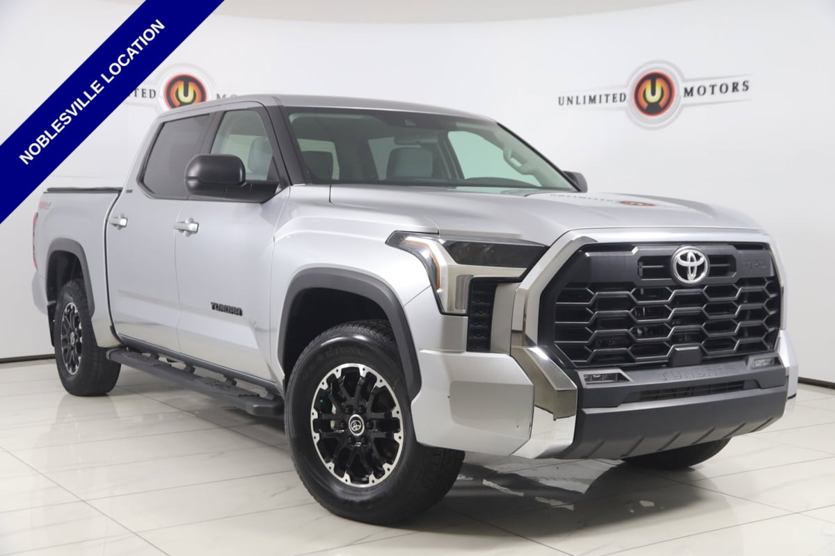2024 Toyota Tundra 4WD SR5