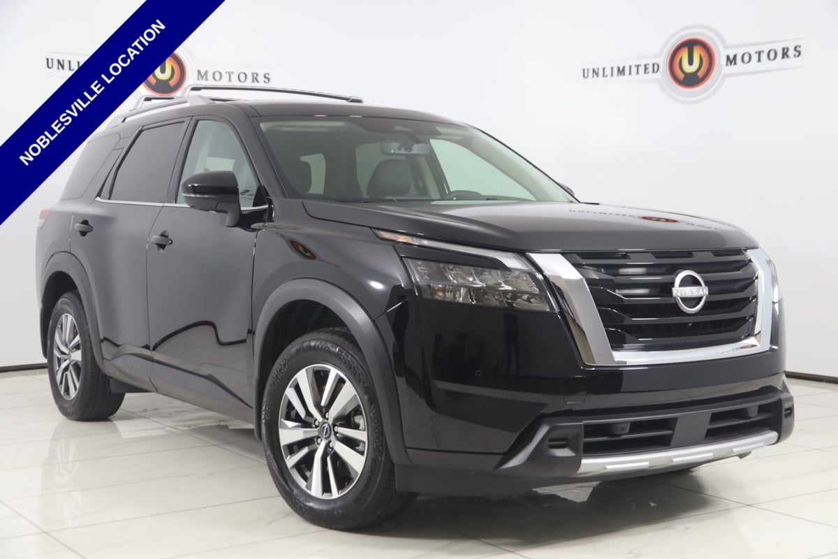 2025 Nissan Pathfinder SL