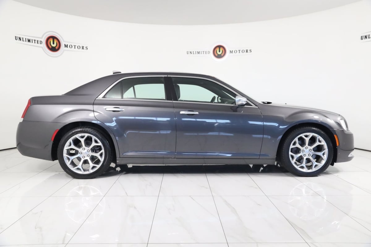 Sold 2018 Chrysler 300 300C in Noblesville
