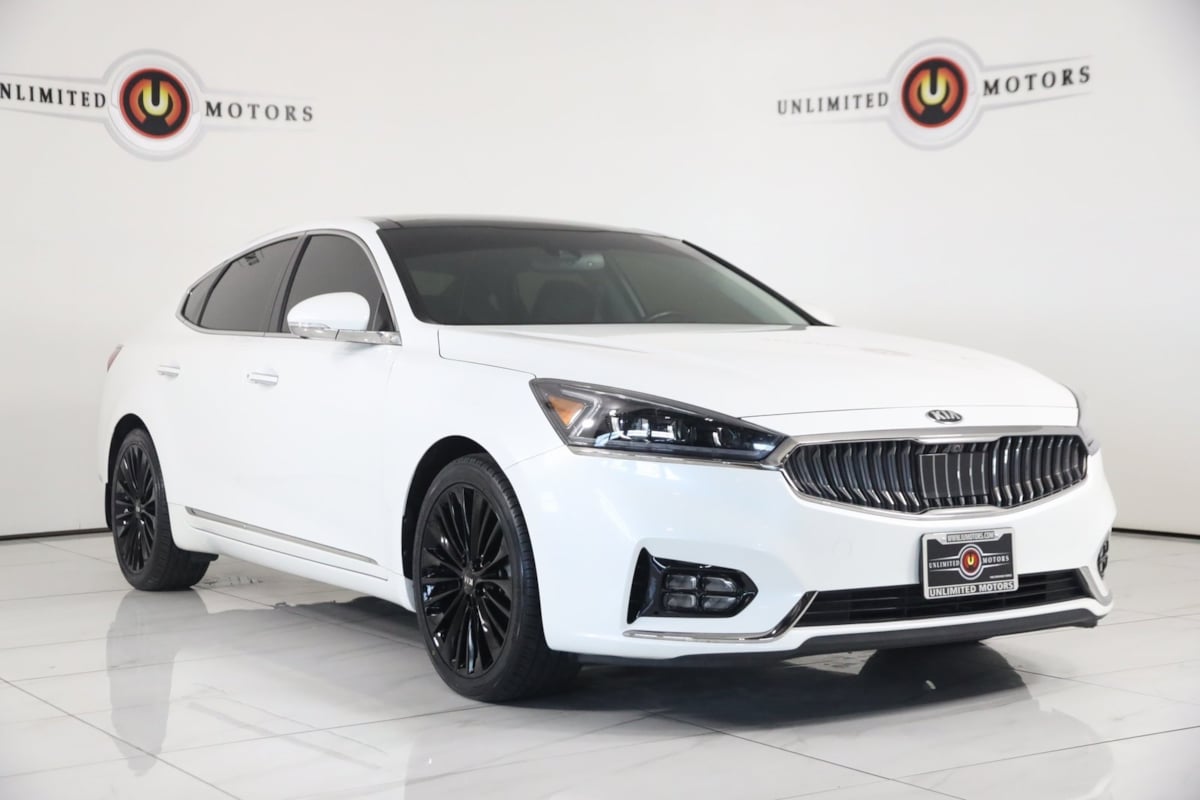 Sold 2018 Kia Cadenza Limited in Noblesville
