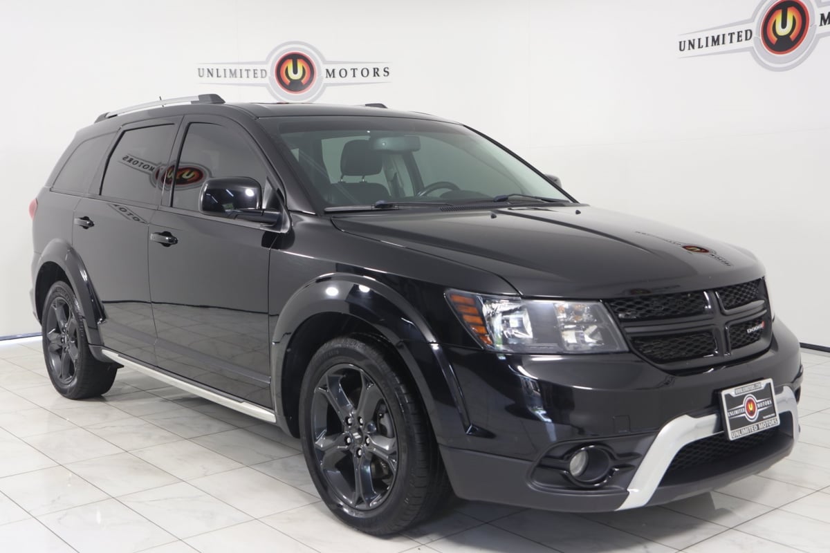 Sold 2018 Dodge Journey Crossroad in Elwood