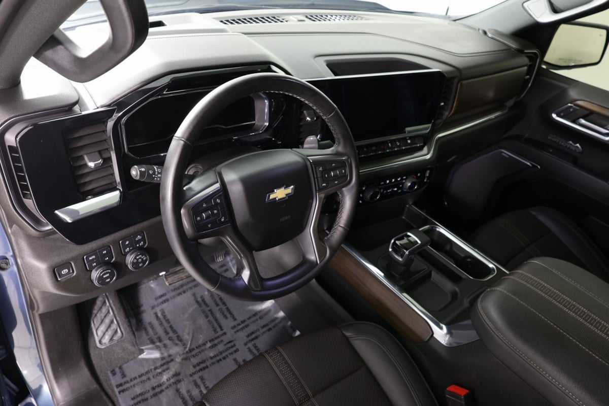 Interior 2019 Silverado Fully Loaded Used 2019 CHEVROLET SILVERADO