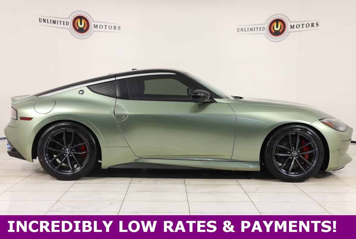 REW 23-24 THE INSANE JKT　GREEN＊GRAY Sold 2023 Nissan Z Performance in Elwood