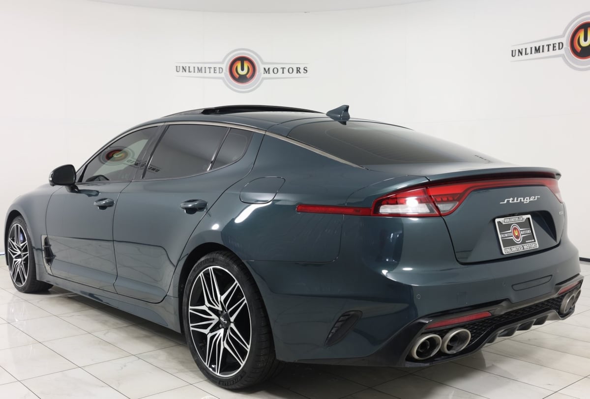2023 Kia Stinger GT2 photo 4