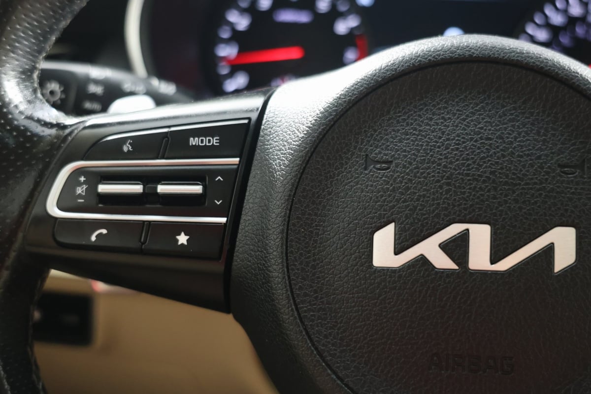 2023 Kia Stinger GT2 photo 21