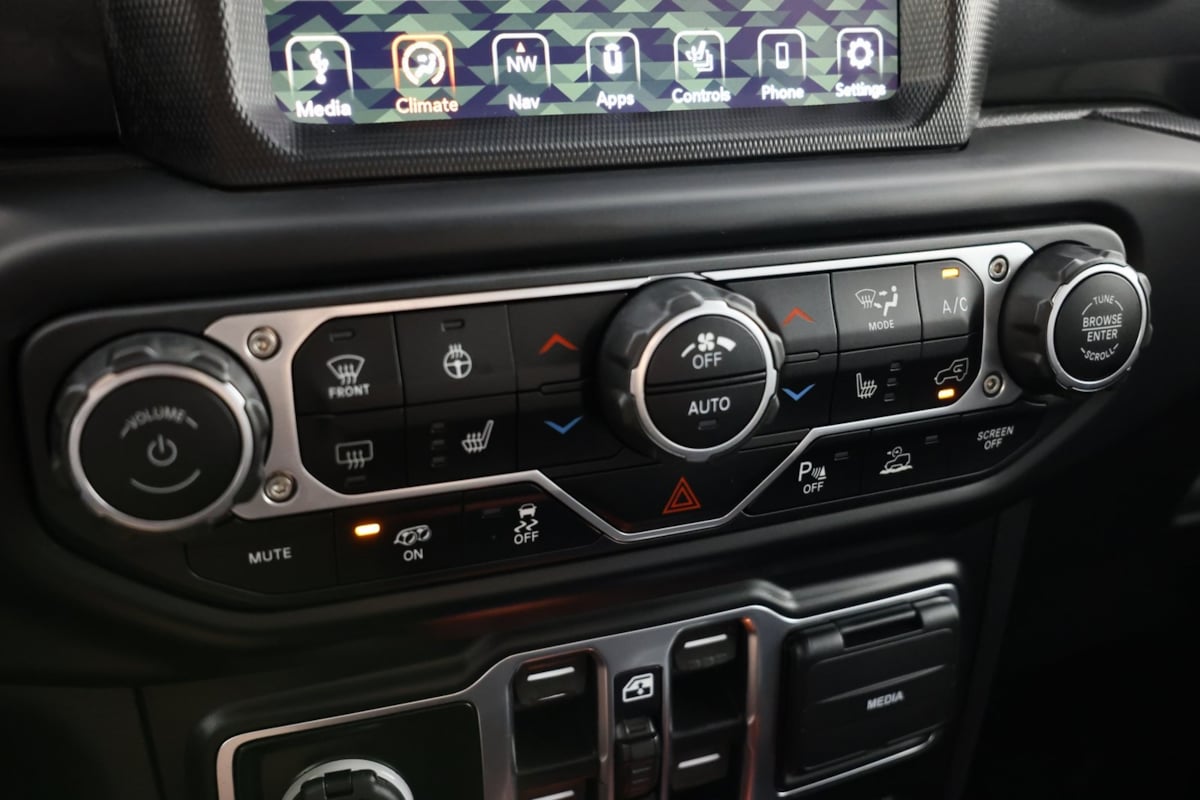 2021 Jeep Wrangler Unlimited Rubicon 392 photo 27