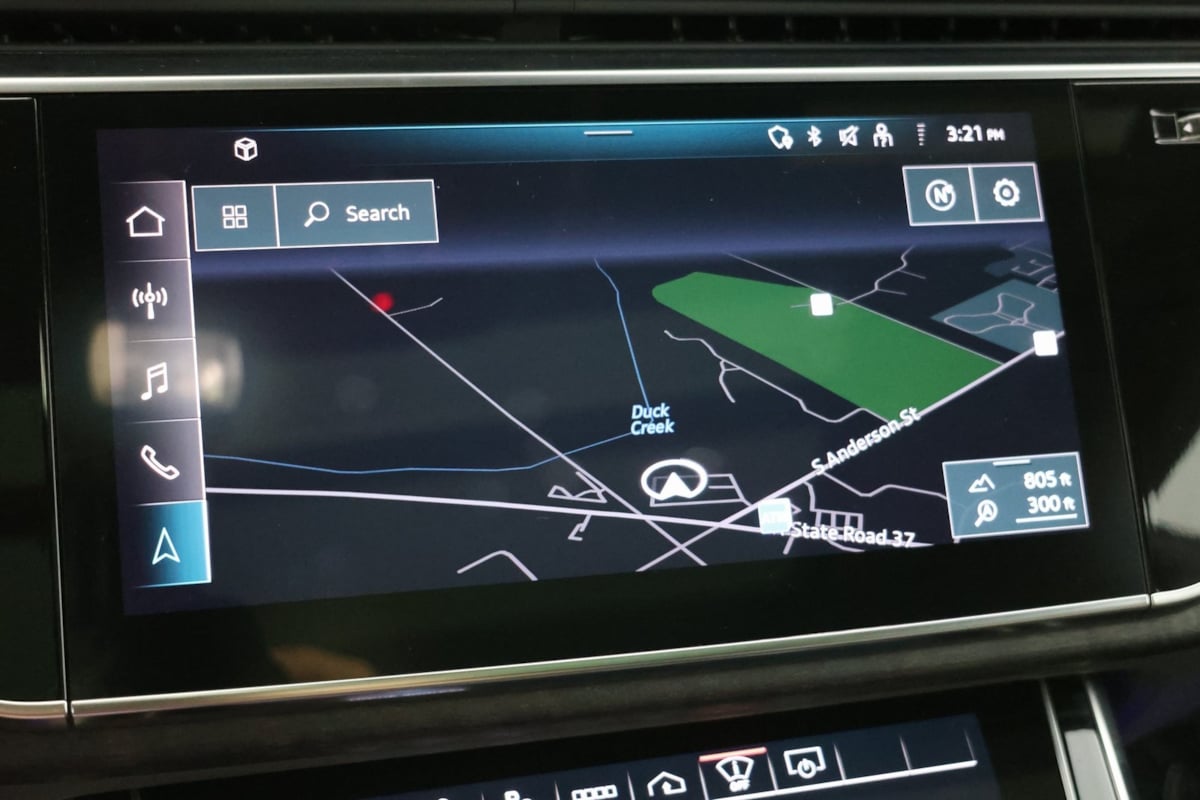 2023 Audi Q8 Prestige photo 6